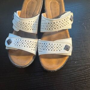 Stylish White Kids Sandals